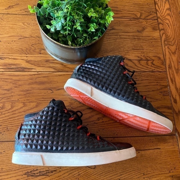 Nike LeBron XII 12 NSW Black Challenge Red Men Shoes Size 8/5 US 716417-001. - Picture 4 of 9